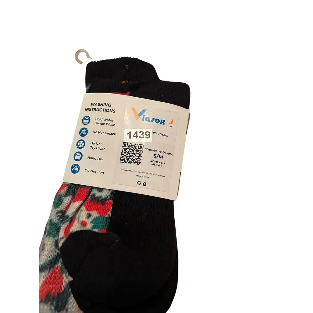 NWT Viasox Easystretch S/M knee-high strawberry Delight Diabetic Socks